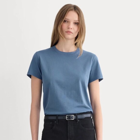 Everlane The Box Cut Tee in Essential Cotton in Faded Navy, Size Medium - Picture 1 of 8